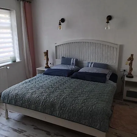 Apartamento Ziegenmarktidylle Im Zweitaeltesten Haus Von